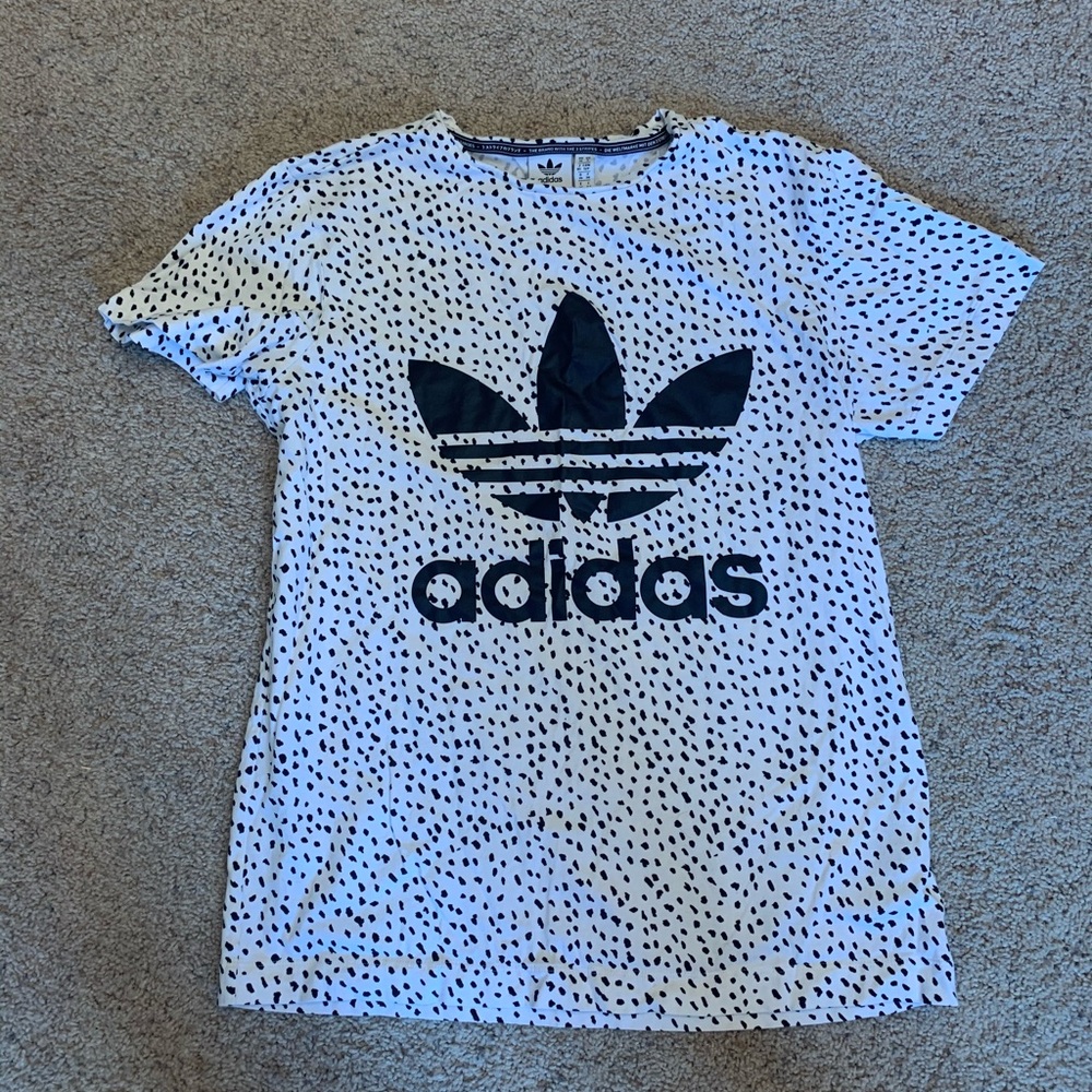 Adidas tee